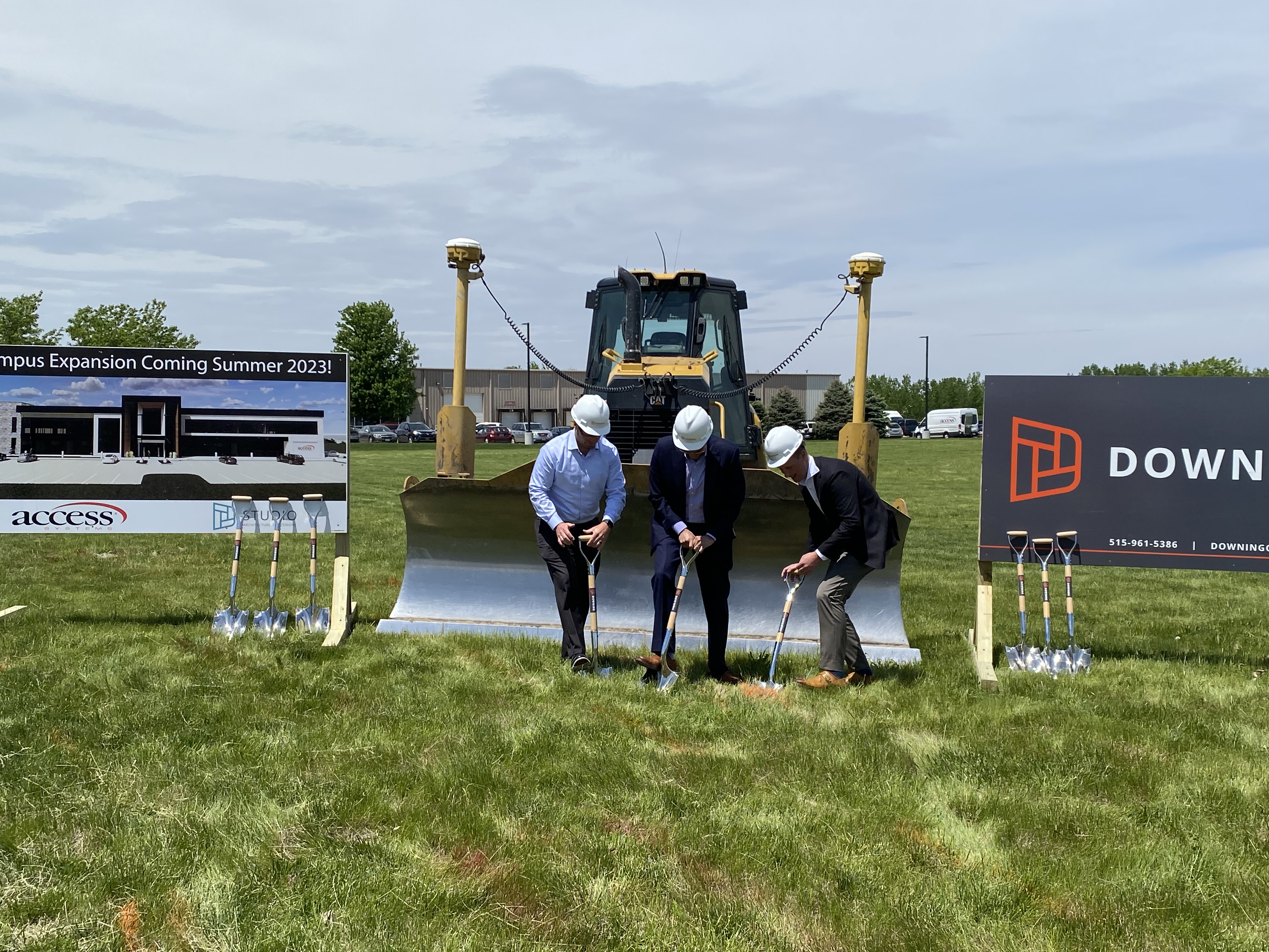 Groundbreaking - Executive Team - May 23rd 2022